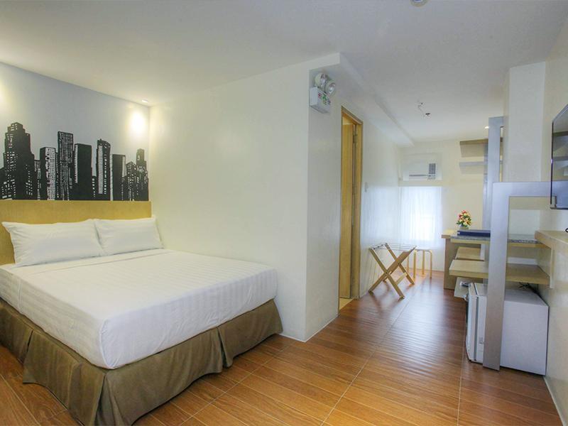 Fersal Hotel Makati Avenue Makati City Luaran gambar